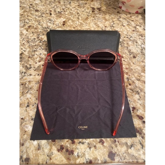 Céline oversized sunglasses - light pink - worn once - pristine - Picture 4 of 9